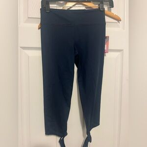 New NWT JoyLab Navy Cropped Leggings size XS